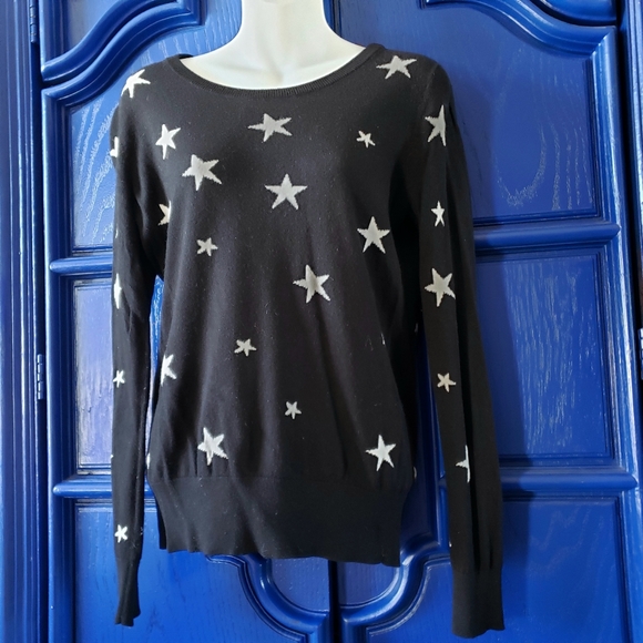 Cashmere Blend Fitted Black Star Sweater - Picture 4 of 11